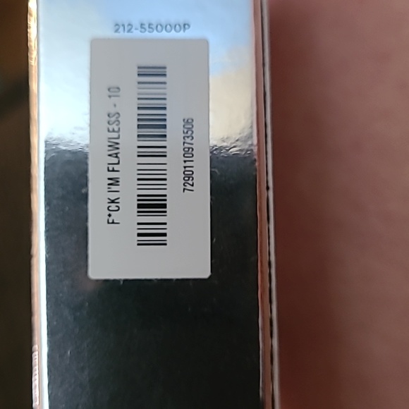 Concealer - Picture 4 of 4